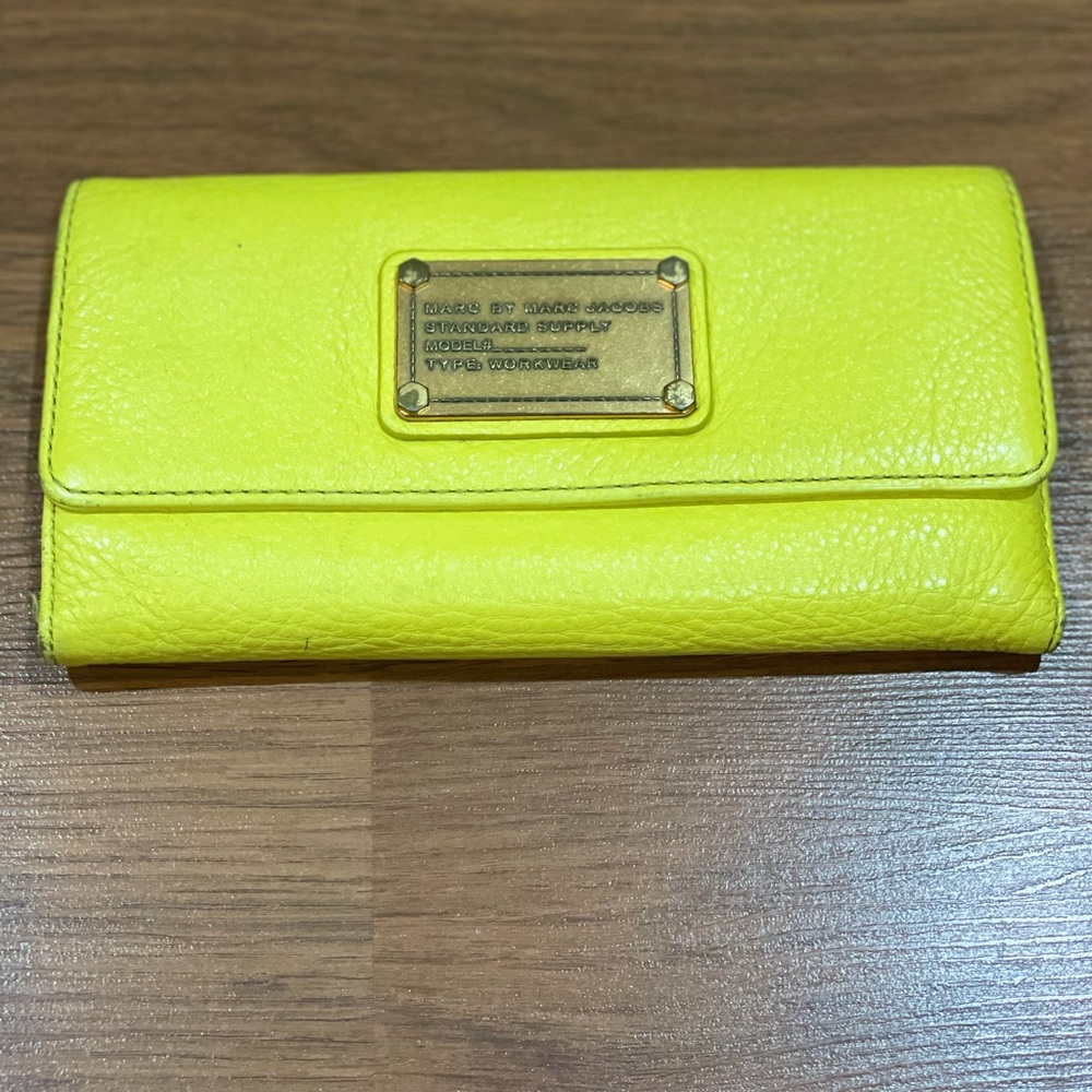 Authentic Marc by Marc Jacobs wallet
